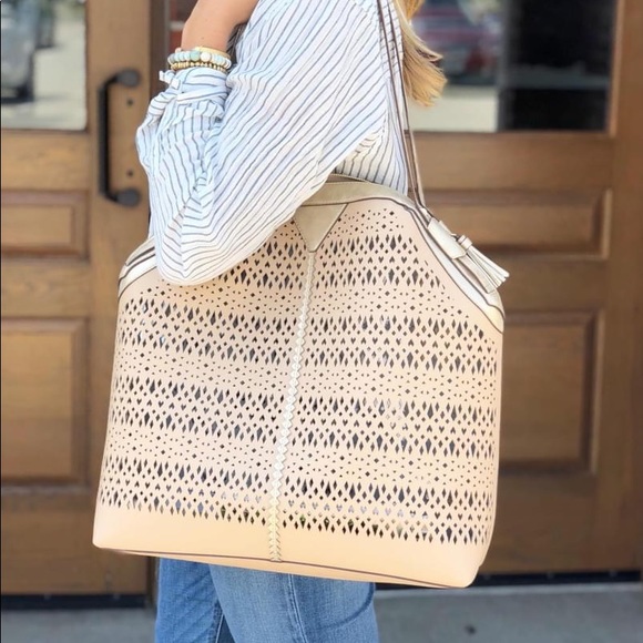 Avalon Satchel - Picture 1 of 2